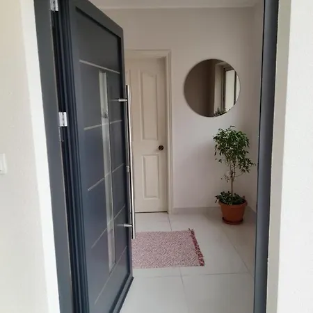 Antonia Apartment *